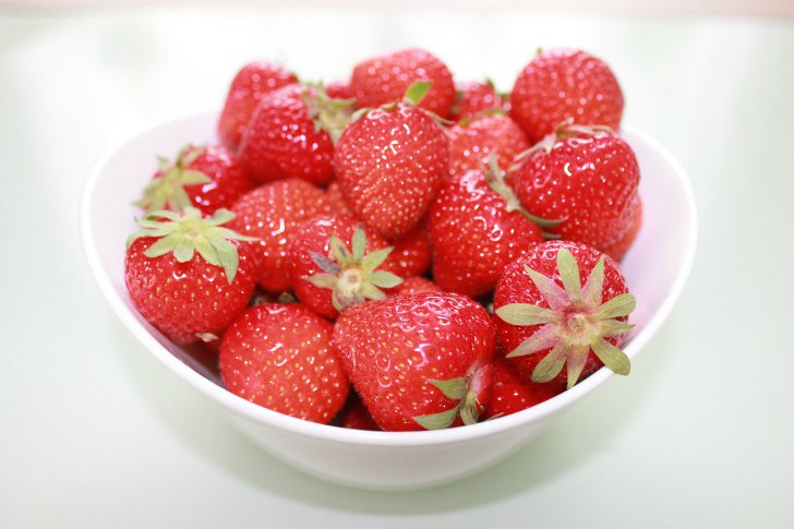 http://anydaylife.com/uploads/articles/recipes/conservation/strawberry-jam-multiplecooker-b.jpg