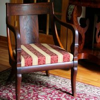 Состаренная мебель: как создать эффект старины