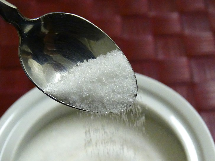 Сахарная депиляция в домашних условиях
