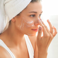 Иллюстрация к статье Відбілюючі крема для обличчя: чи безпечні вони для вашої шкіри?