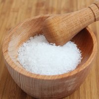 Солевой скраб для лица: в чем польза и как приготовить в домашних условиях