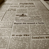 «Газетный» маникюр в домашних условиях