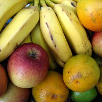 Какие фрукты можно давать ребенку