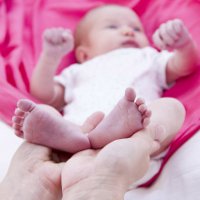 Дисплазия у новорожденных: диагностика и лечение