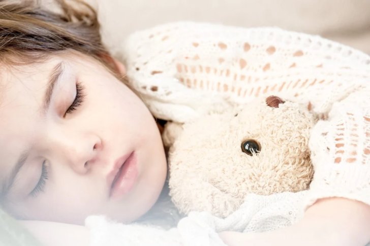 Как наладить дневной сон ребенка после 1 года