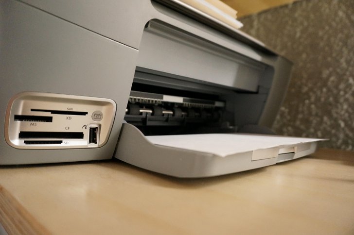 Принтер печатает с полосами