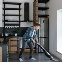 Как выбрать вертикальный беспроводной пылесос для дома