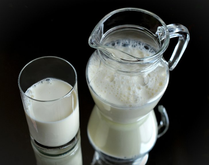 Что делать из скисшего молока