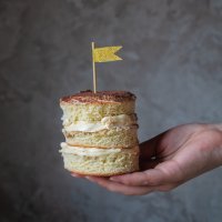 Иллюстрация к статье Как сделать бенто-торт своими руками