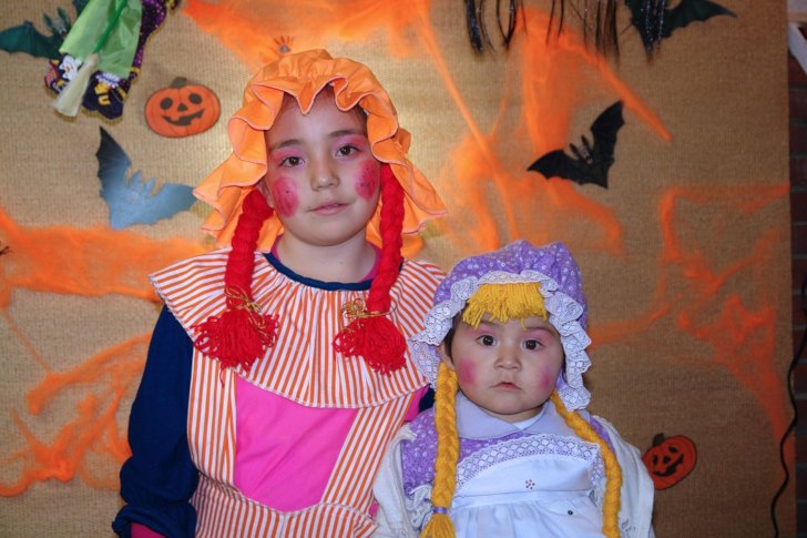 Кем нарядиться маме и дочке на Хэллоуин?