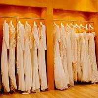 Иллюстрация к статье Как выбирать свадебное платье онлайн