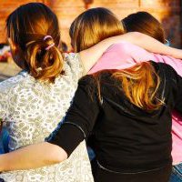 Дружба между девушками: опасные моменты