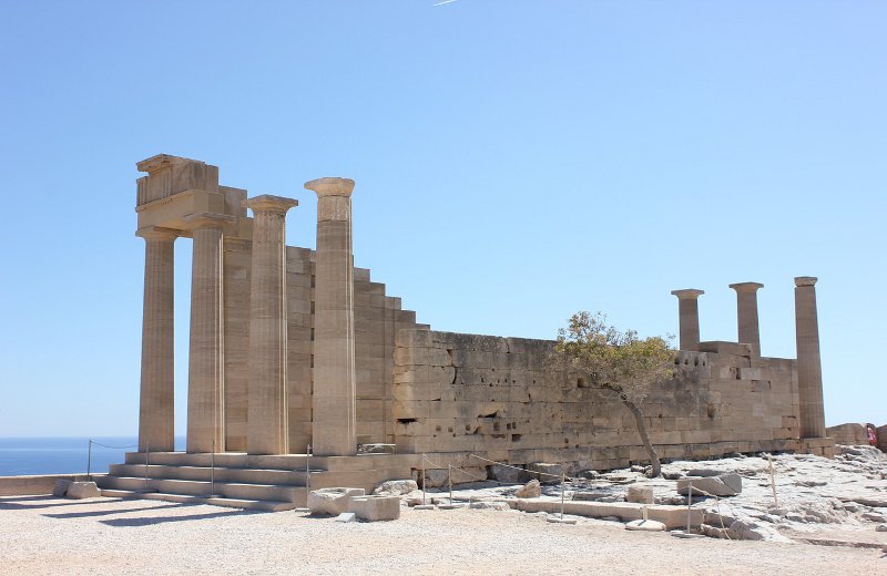 Руины храма в Линдосе