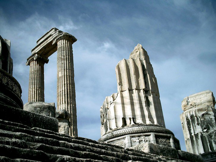 Храм Аполлона в Сиде