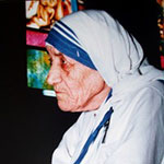 День канонизации матери Терезы в Албании