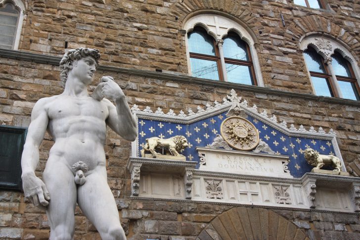 Копия статуи «Давид» во Флоренции