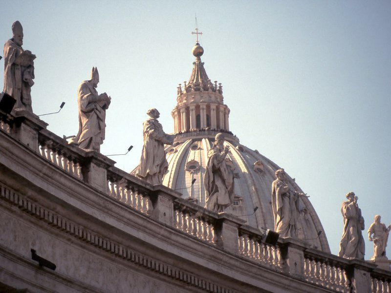 Элементы фасада собора Святого Петра
