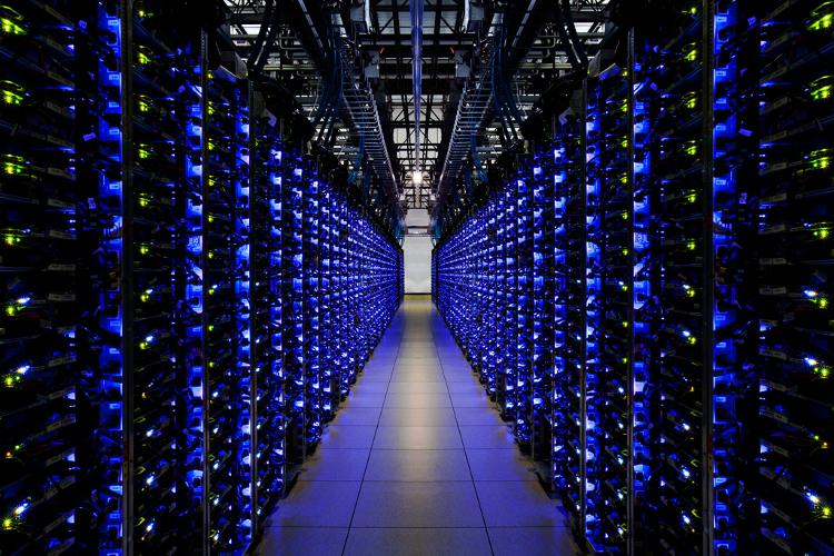 Серверы в дата-центре Google в Джорджии