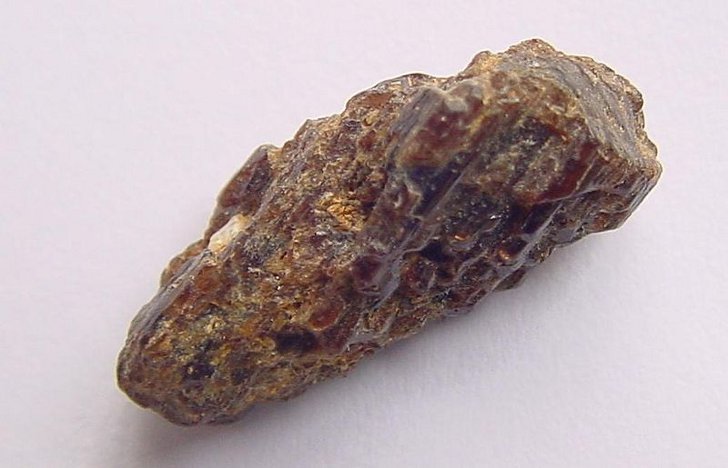 Самый редкий минерал — пейнит