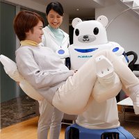 Robear: японский робот-медведь для ухода за пожилыми