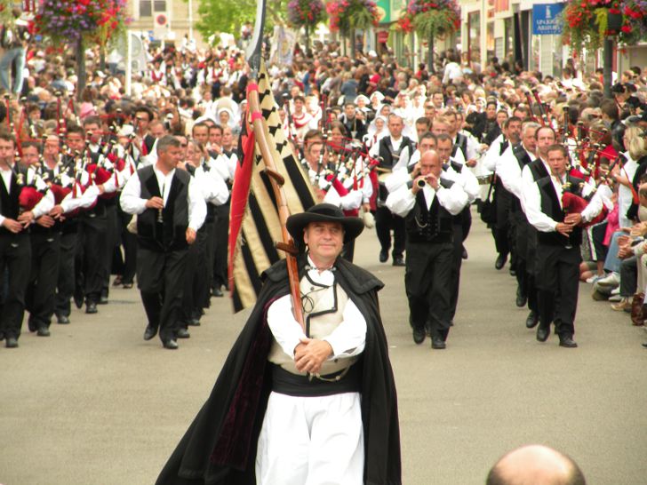Кельтский фестиваль в Лорьяне
