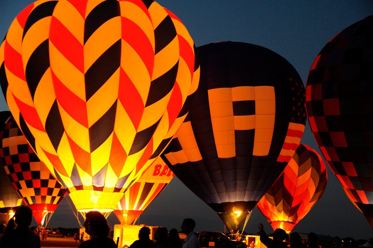 Авиасалон и фестиваль воздушных шаров в Батл-Крик